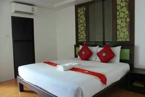 Hasna Palace Hotel Ao Nang Exterior foto